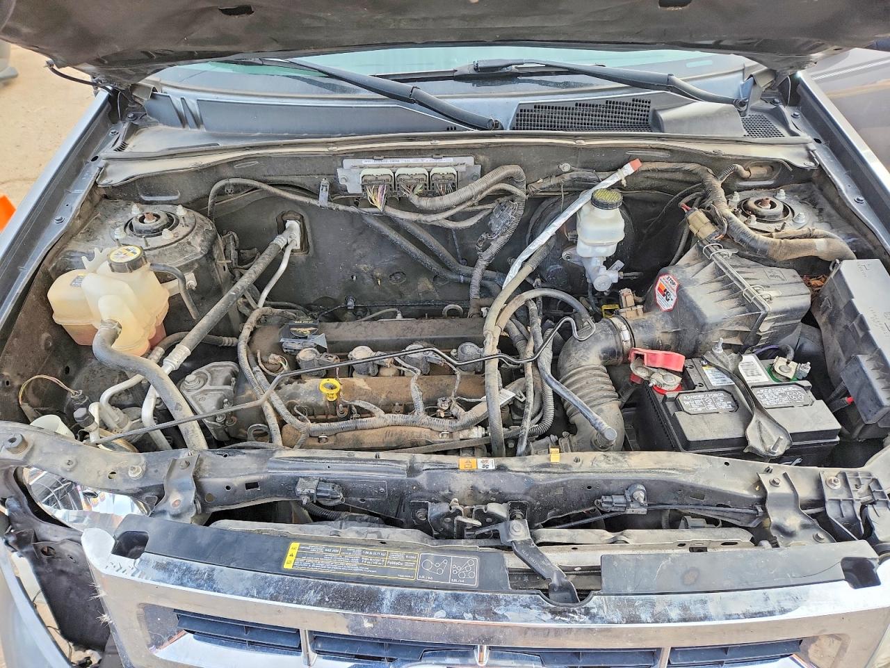 2012 FORD ESCAPE XLT photo 11