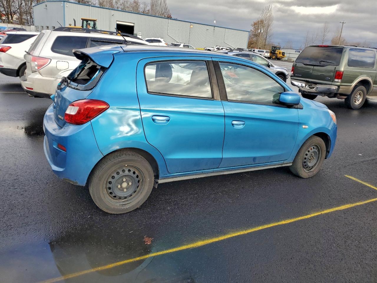 2018 MITSUBISHI MIRAGE ES photo 3