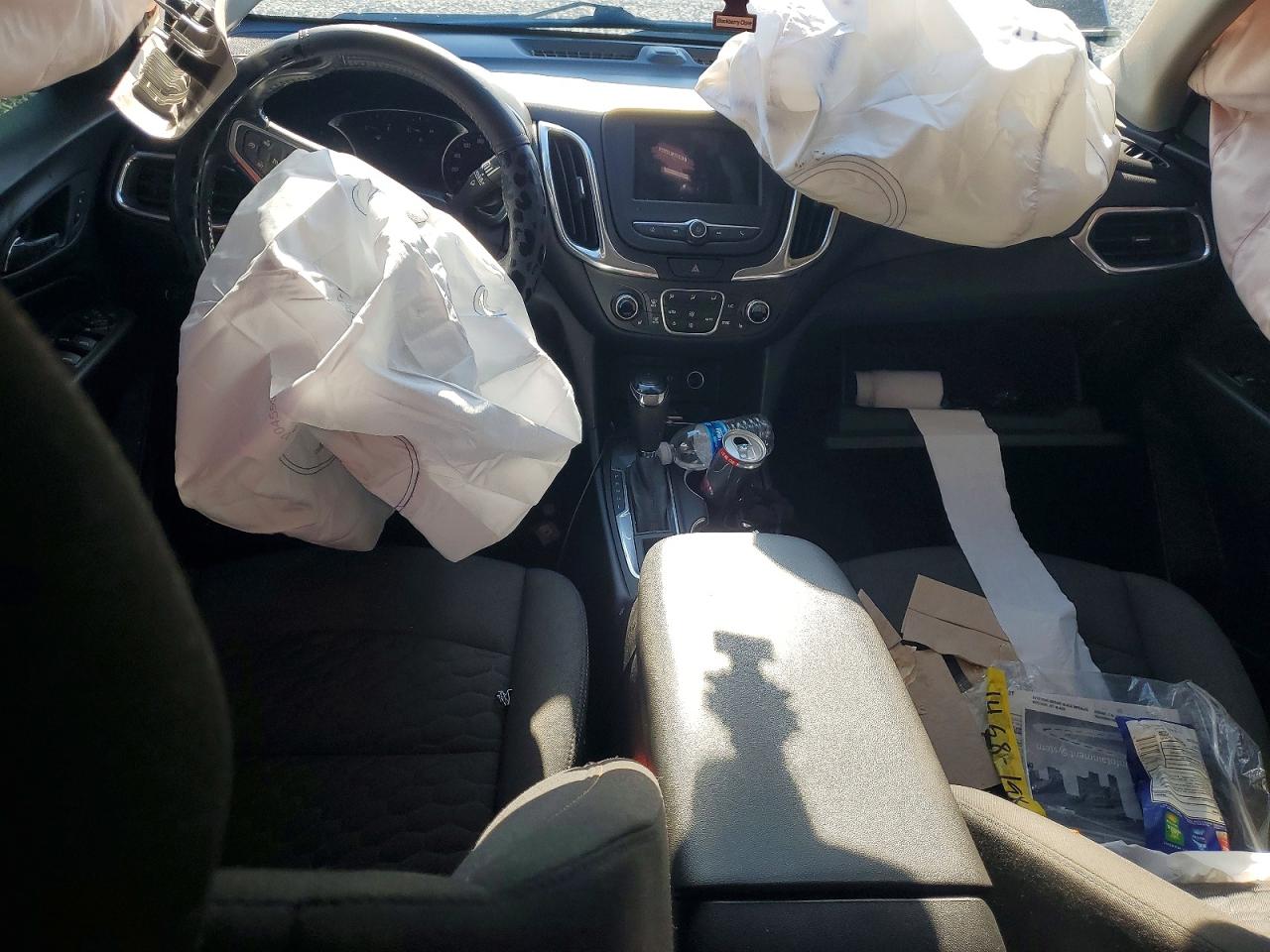2019 CHEVROLET EQUINOX LT photo 8