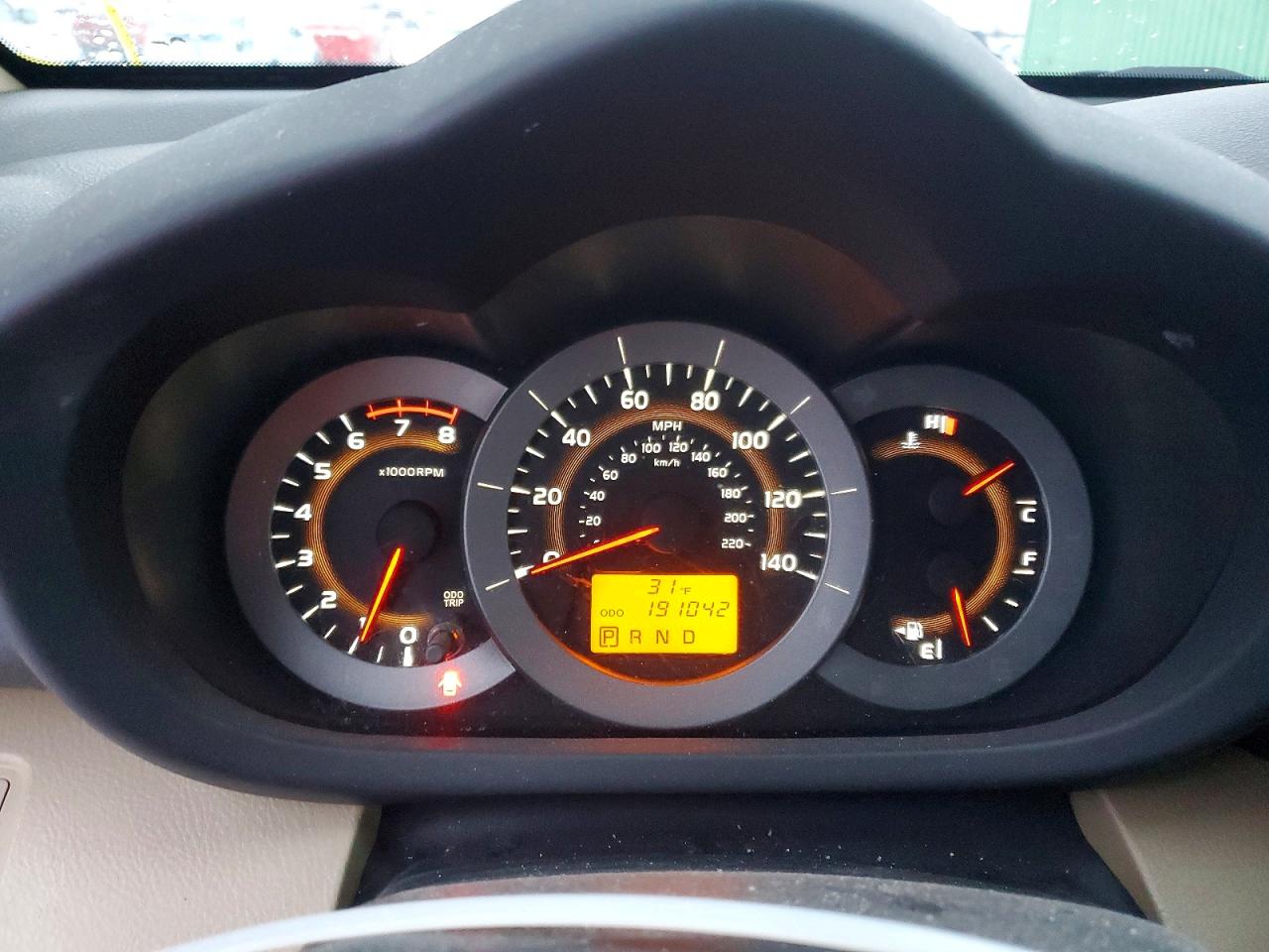 2010 TOYOTA RAV4 photo 9