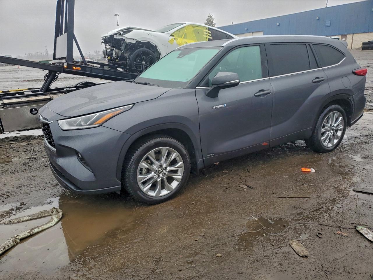 2021 TOYOTA HIGHLANDER