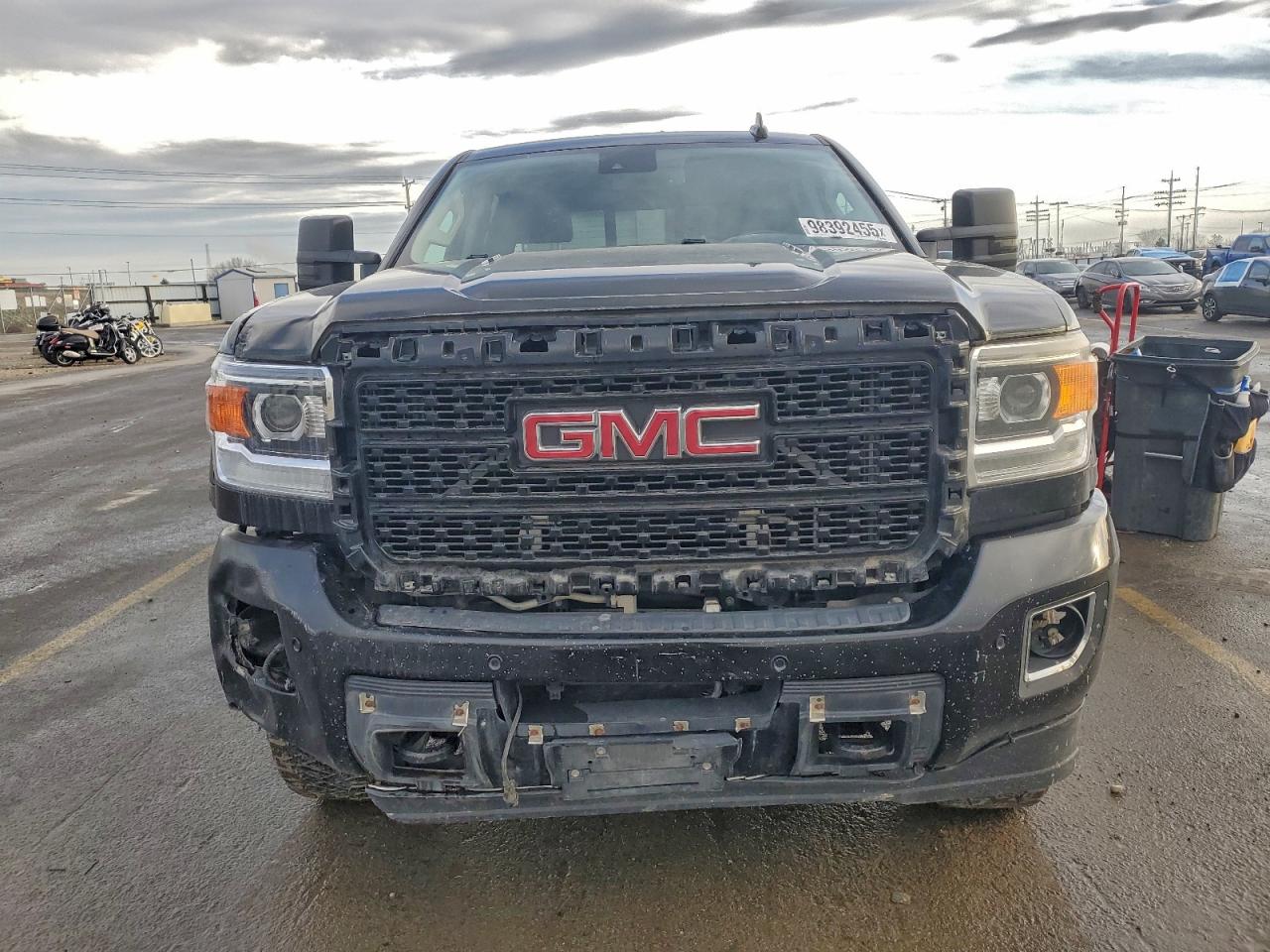 2015 GMC SIERRA K2500 DENALI photo 5
