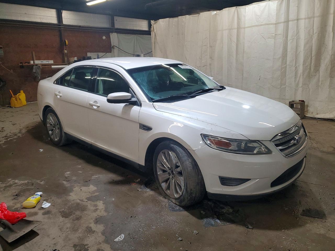 2011 FORD TAURUS SEL photo 13