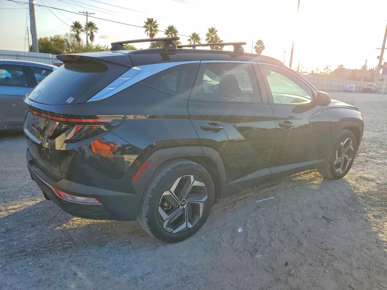 2023 HYUNDAI TUCSON SEL photo 3