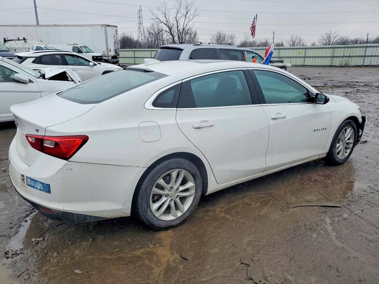 2016 CHEVROLET MALIBU LT photo 3