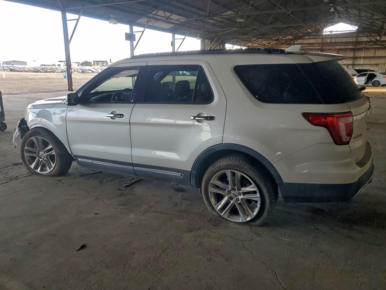 2016 FORD EXPLORER LIMITED photo 2