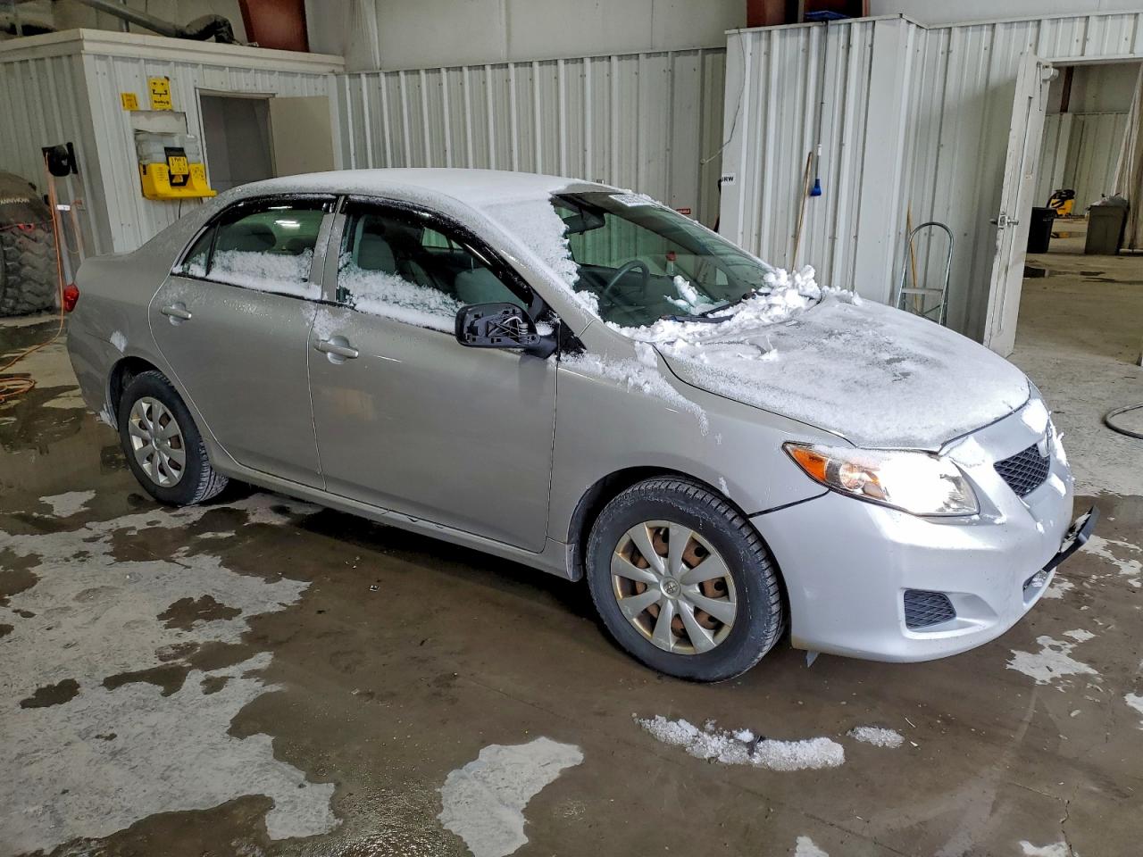 2009 TOYOTA COROLLA BASE photo 4