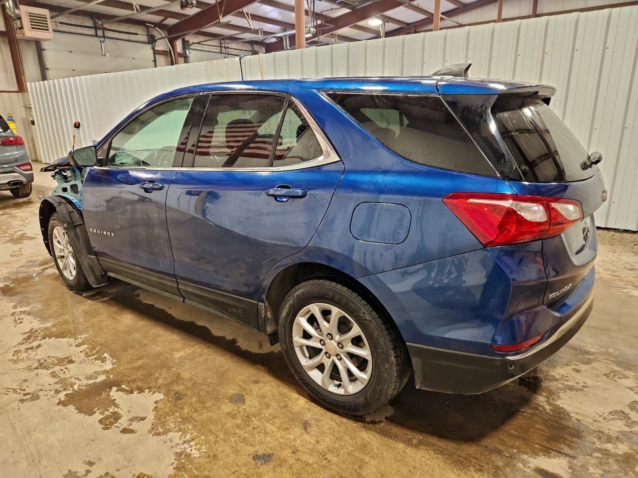 2020 CHEVROLET EQUINOX LT photo 2