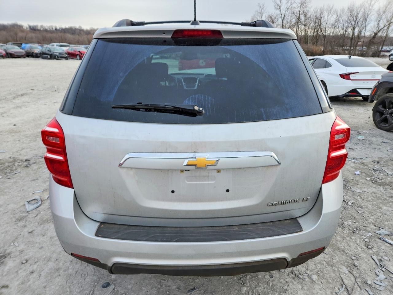 2016 CHEVROLET EQUINOX LT photo 11