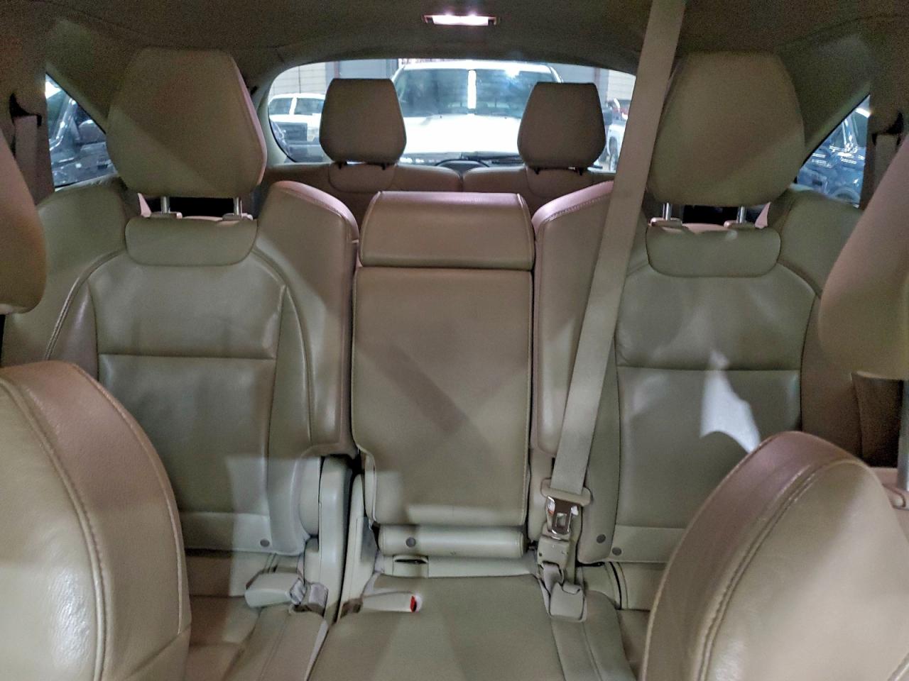 2017 ACURA MDX photo 10