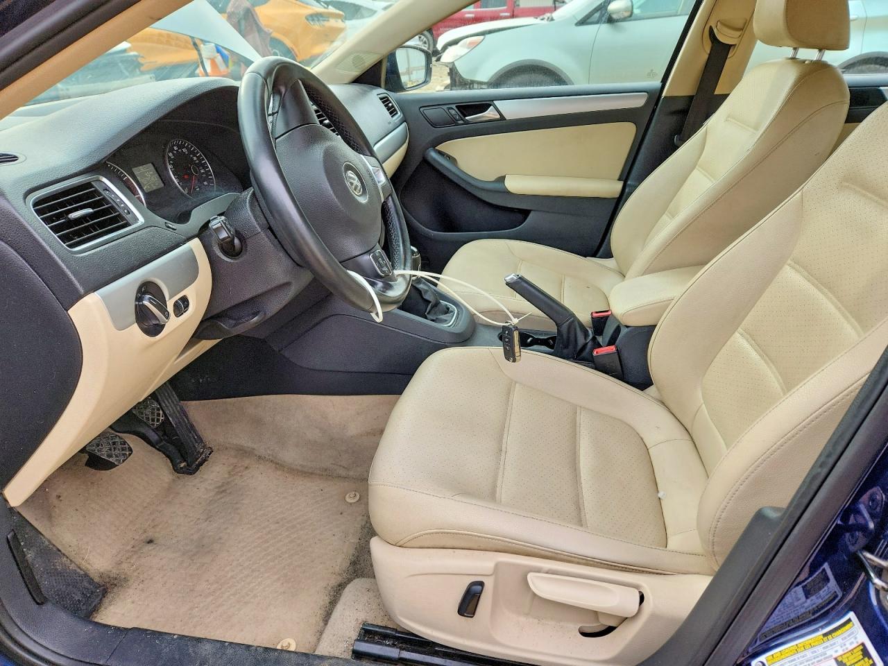2014 VOLKSWAGEN JETTA SE photo 13