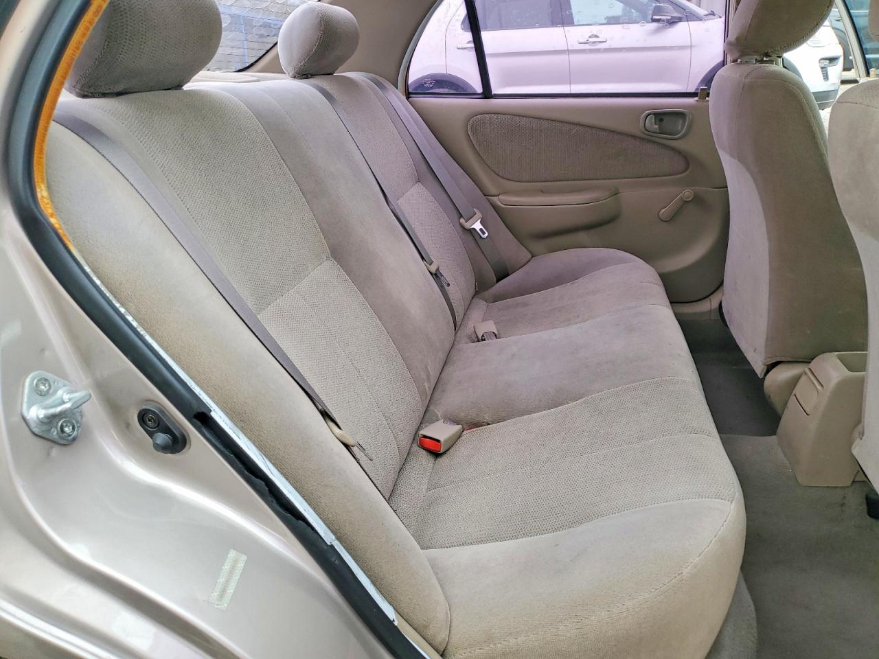 2001 TOYOTA COROLLA CE photo 10