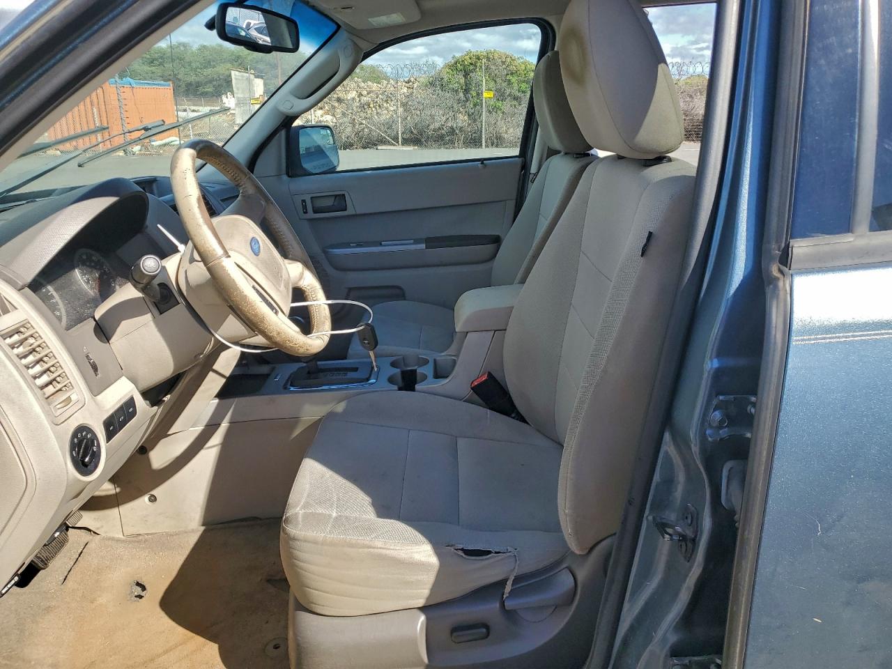 2012 FORD ESCAPE XLT photo 7