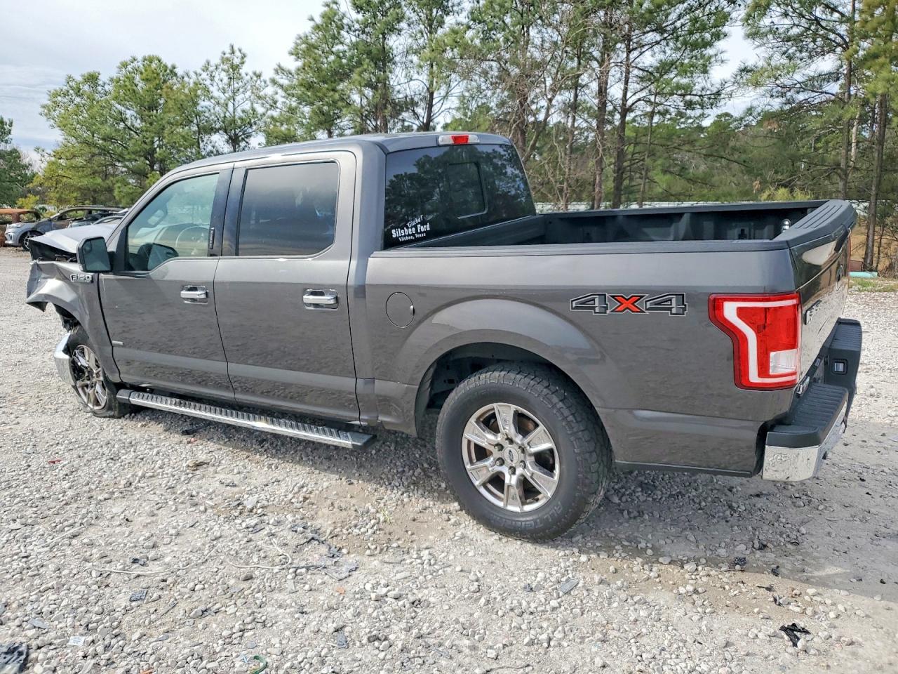 2017 FORD F150 SUPERCREW photo 2