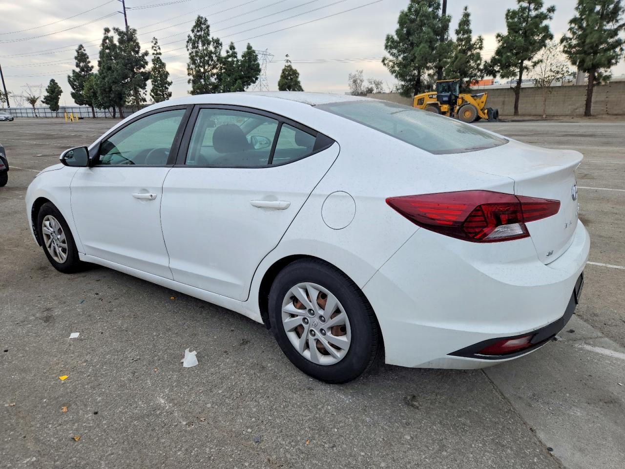 2019 HYUNDAI ELANTRA SE photo 2