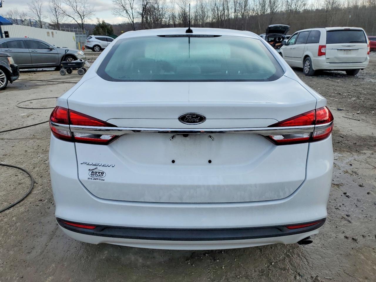 2017 FORD FUSION S photo 6