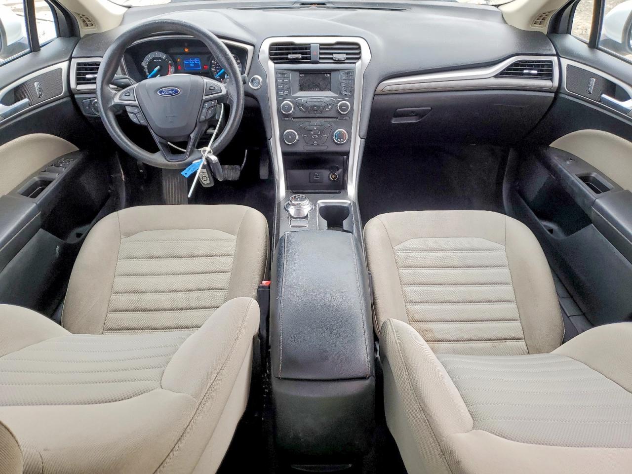 2017 FORD FUSION S photo 8