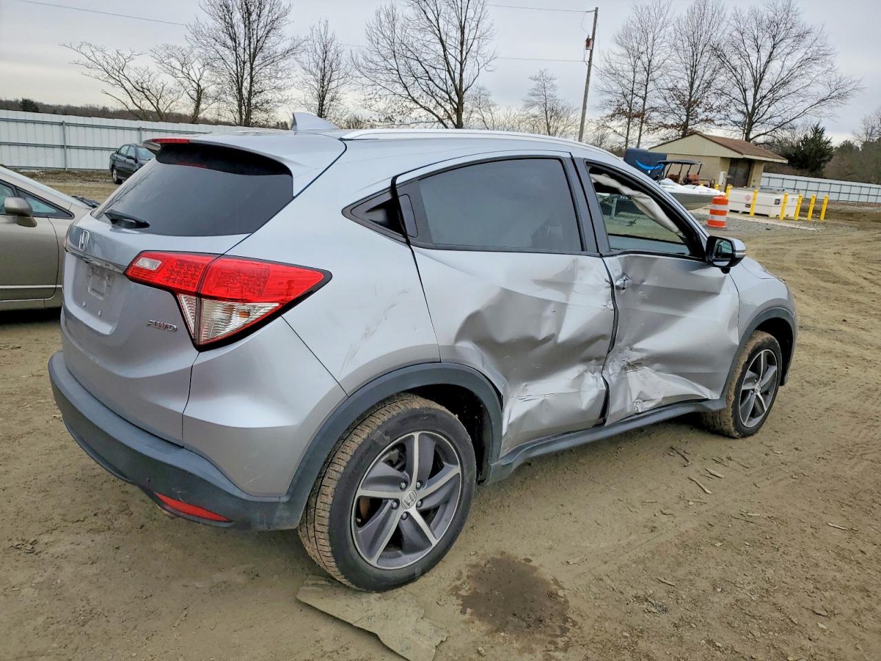 2021 HONDA HR-V EX photo 3