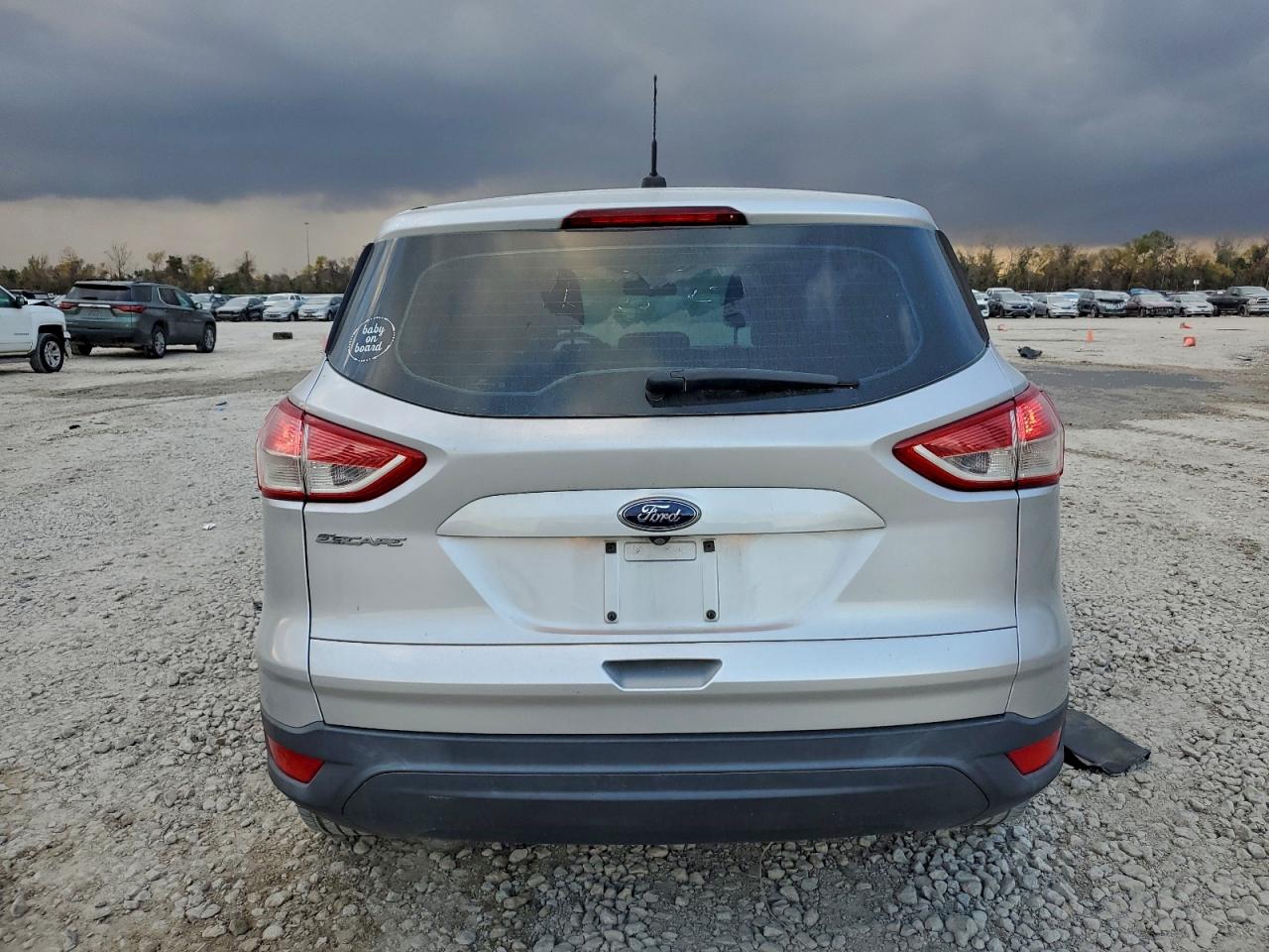 2015 FORD ESCAPE S photo 6