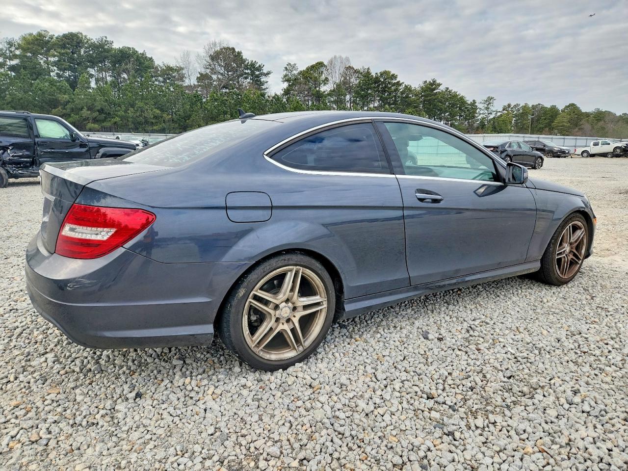 2014 MERCEDES-BENZ C 250 photo 3