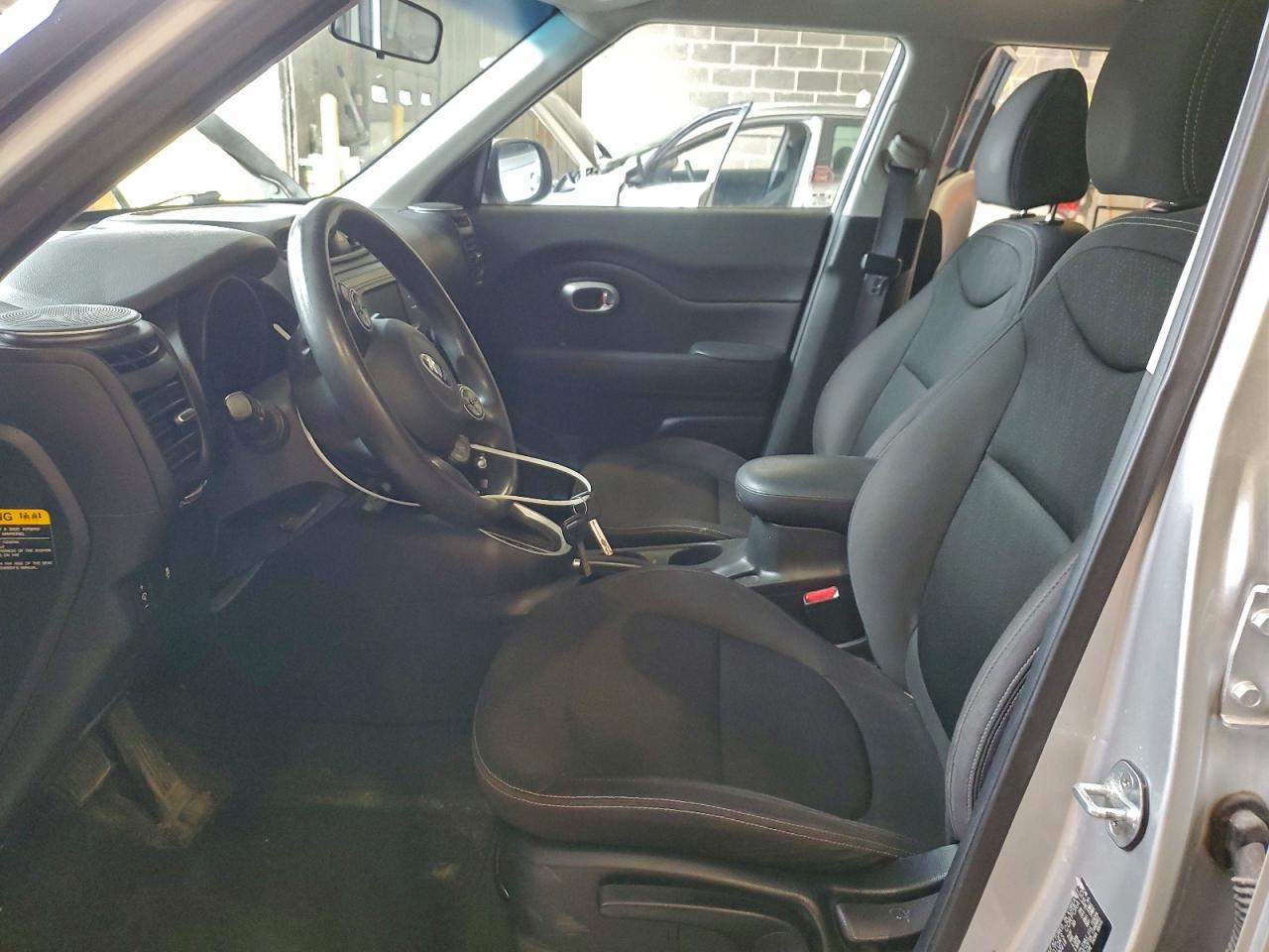 2017 KIA SOUL photo 7