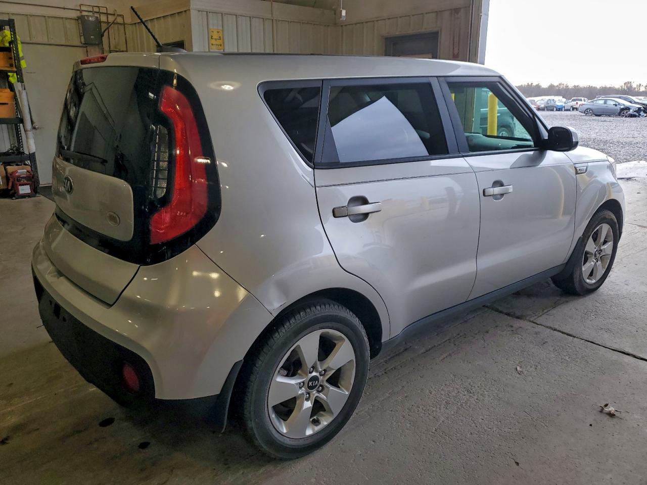 2017 KIA SOUL photo 3