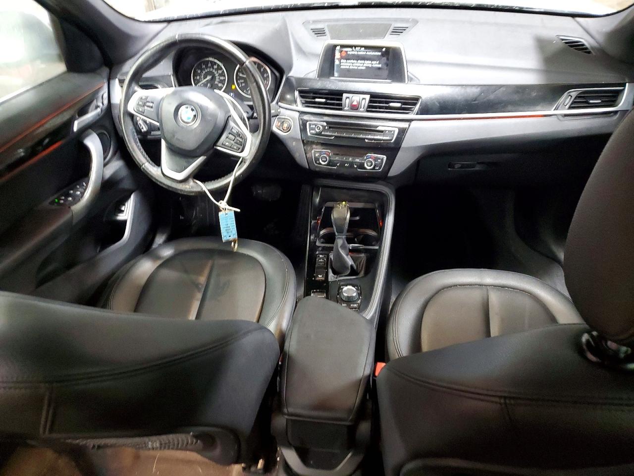 2016 BMW X1 XDRIVE28I photo 15