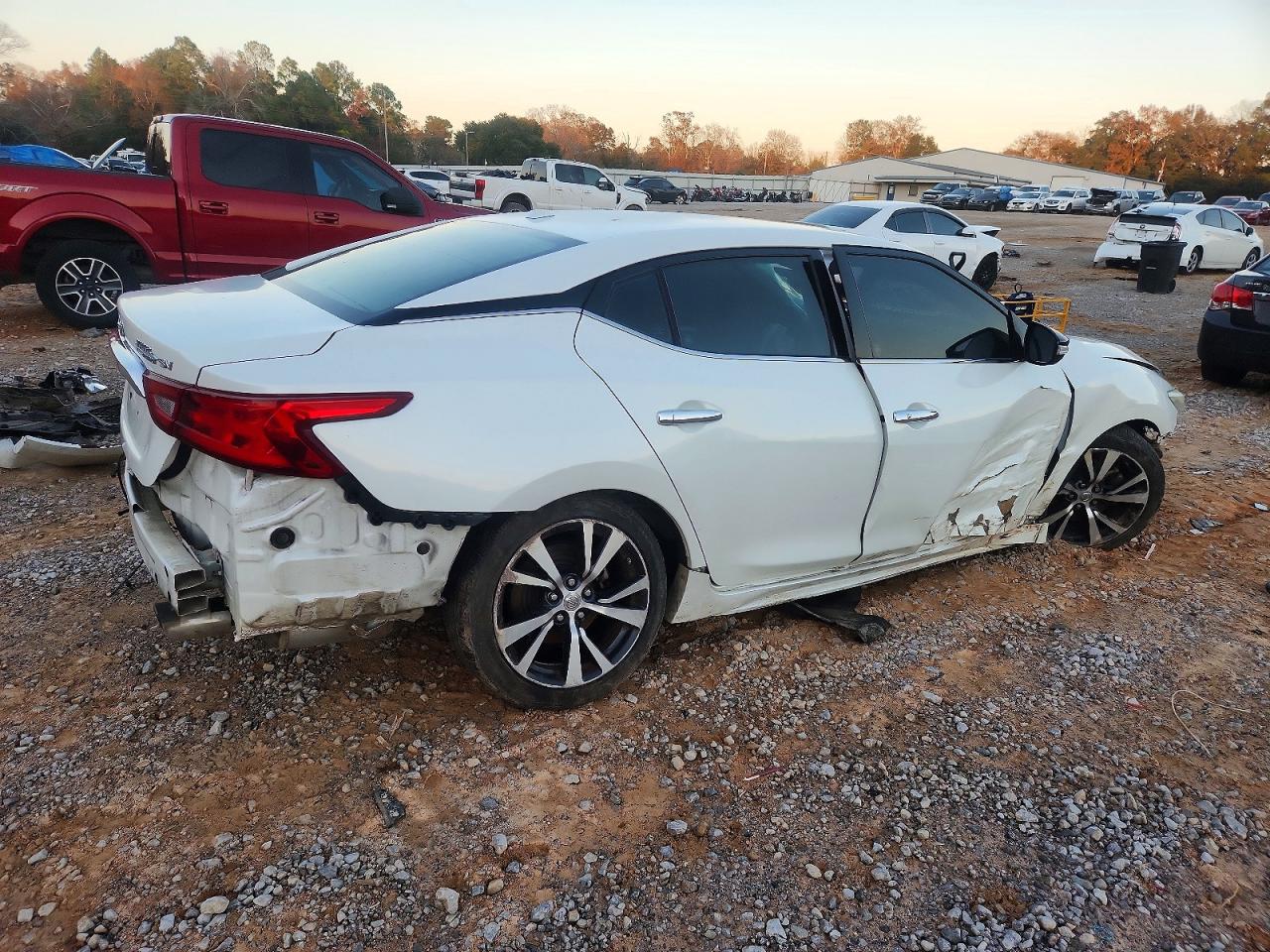 2017 NISSAN MAXIMA 3.5S photo 3