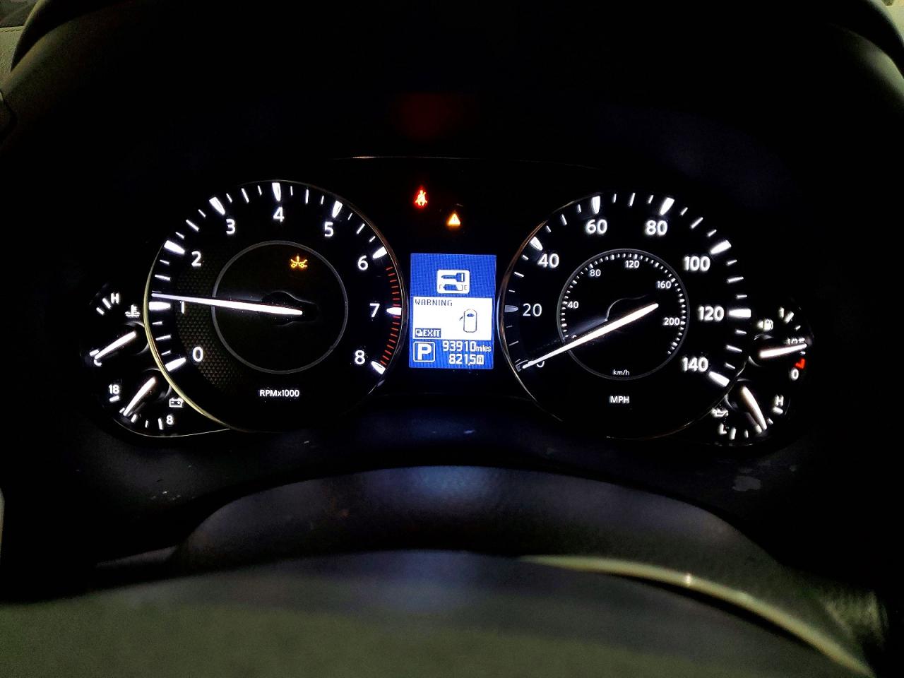 2019 NISSAN ARMADA SV photo 9