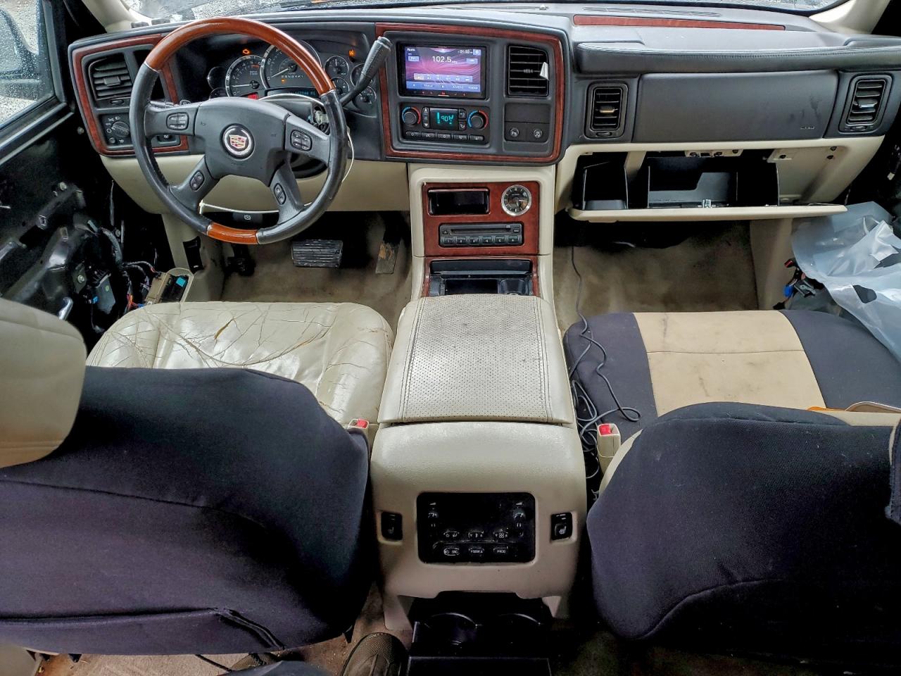 2006 CADILLAC ESCALADE LUXURY photo 8