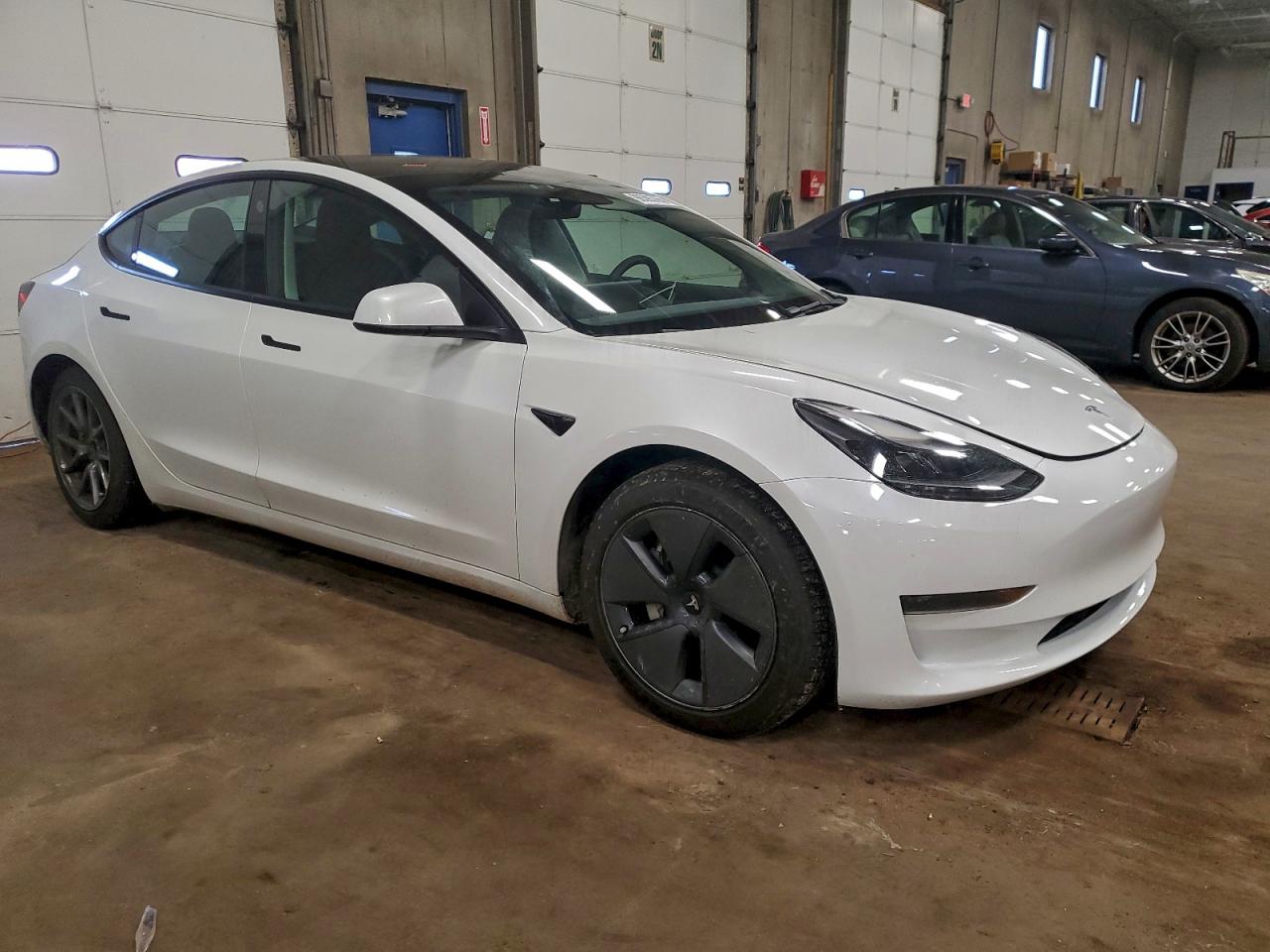2023 TESLA MODEL 3 photo 4