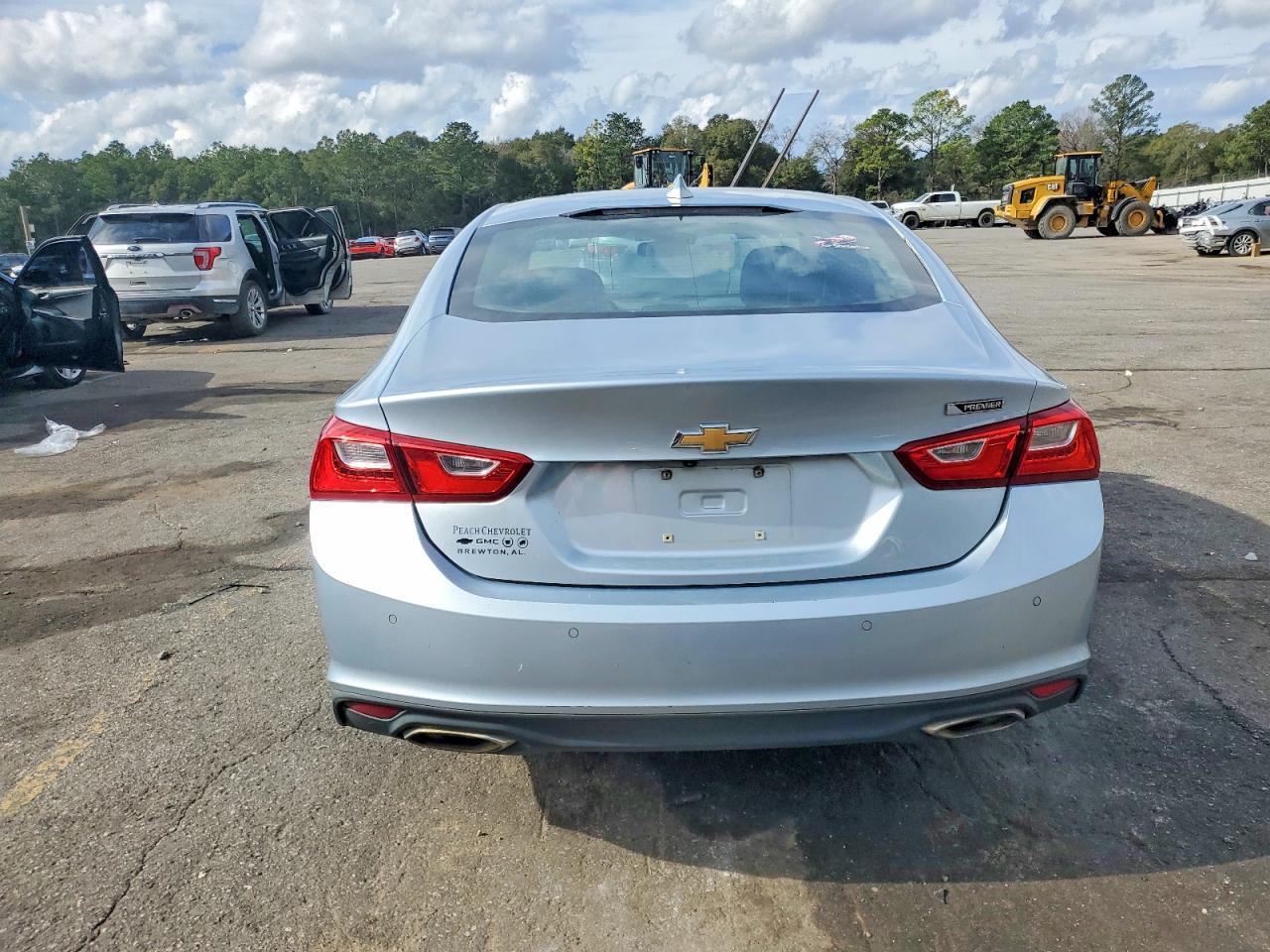2017 CHEVROLET MALIBU PREMIER photo 6