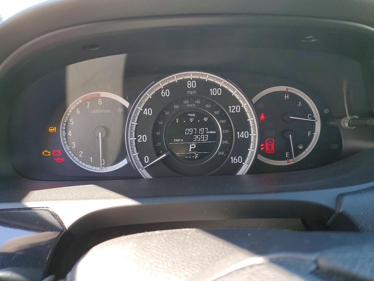 2017 HONDA ACCORD LX photo 9