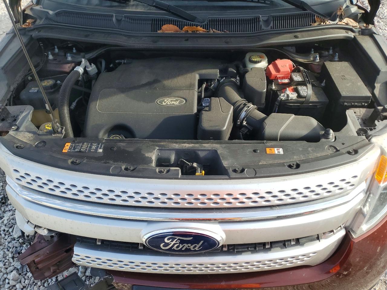 2015 FORD EXPLORER XLT photo 12