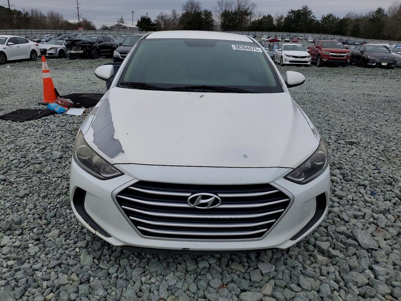 2018 HYUNDAI ELANTRA SEL photo 5
