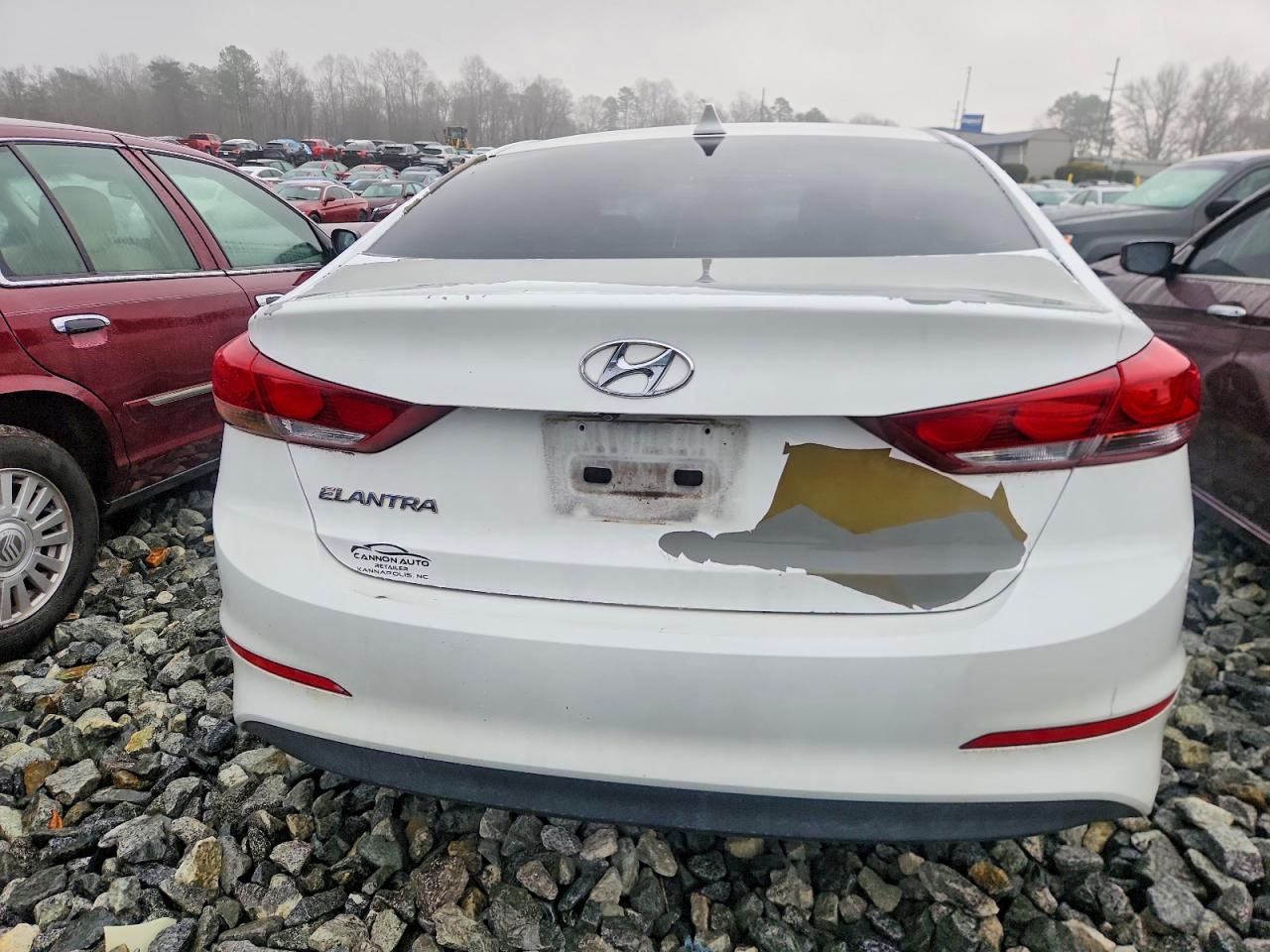 2018 HYUNDAI ELANTRA SEL photo 6
