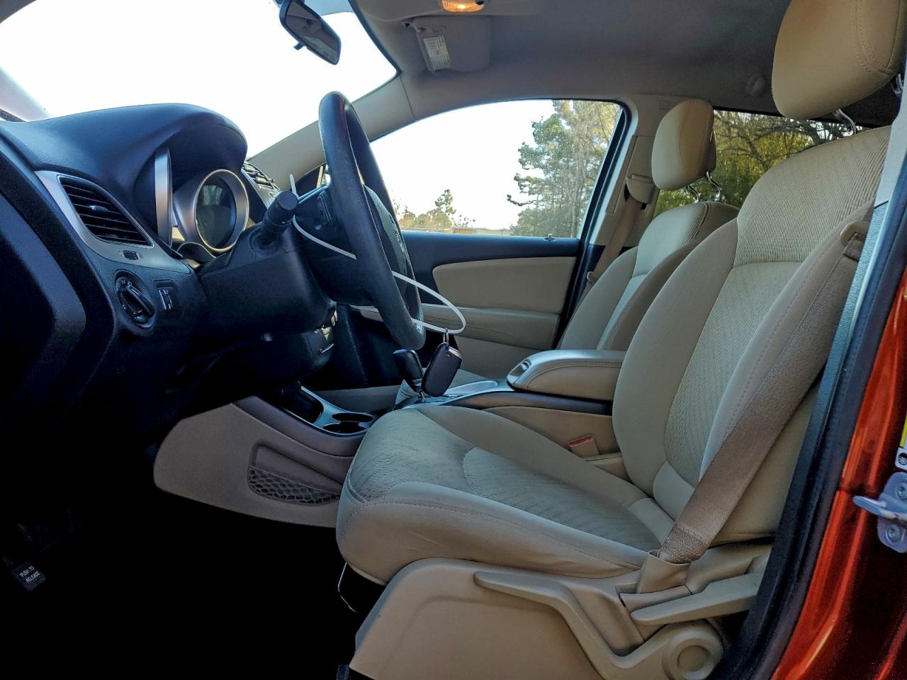 2013 DODGE JOURNEY SE photo 7