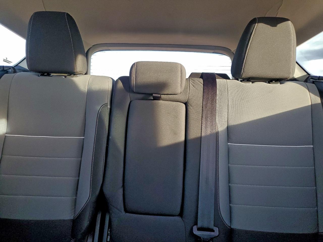 2015 FORD ESCAPE SE photo 19
