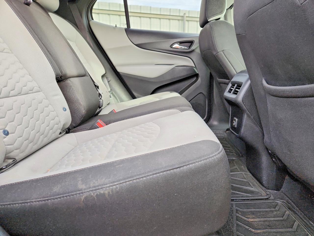 2020 CHEVROLET EQUINOX LT photo 11