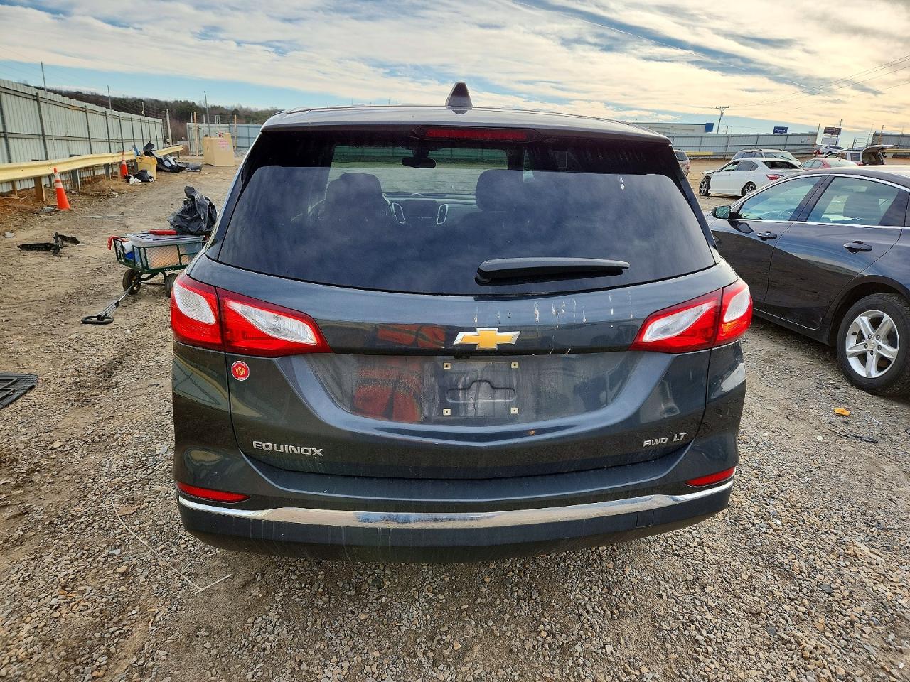 2020 CHEVROLET EQUINOX LT photo 6