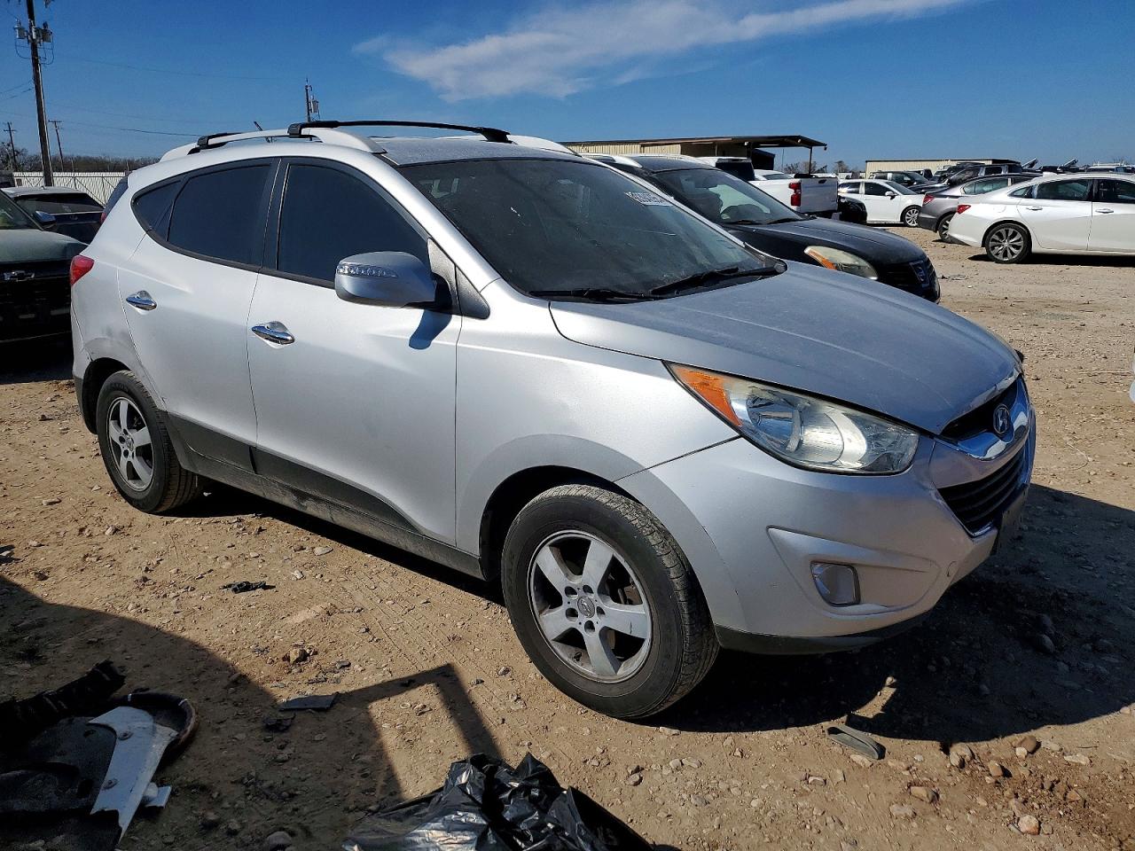2013 HYUNDAI TUCSON GLS photo 4