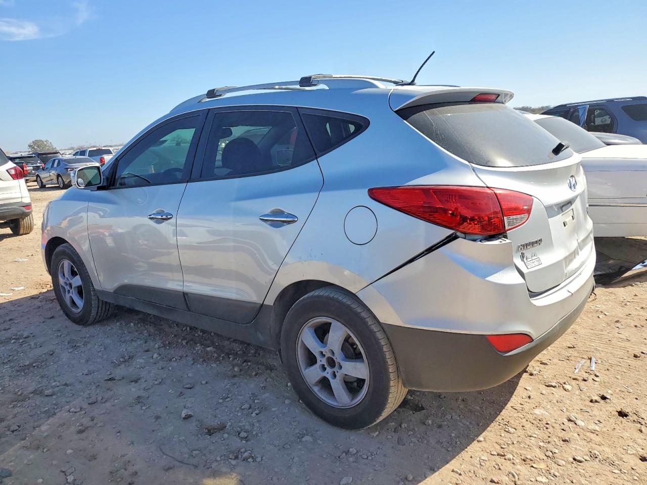 2013 HYUNDAI TUCSON GLS photo 2