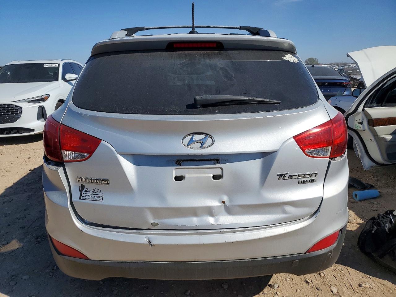 2013 HYUNDAI TUCSON GLS photo 6