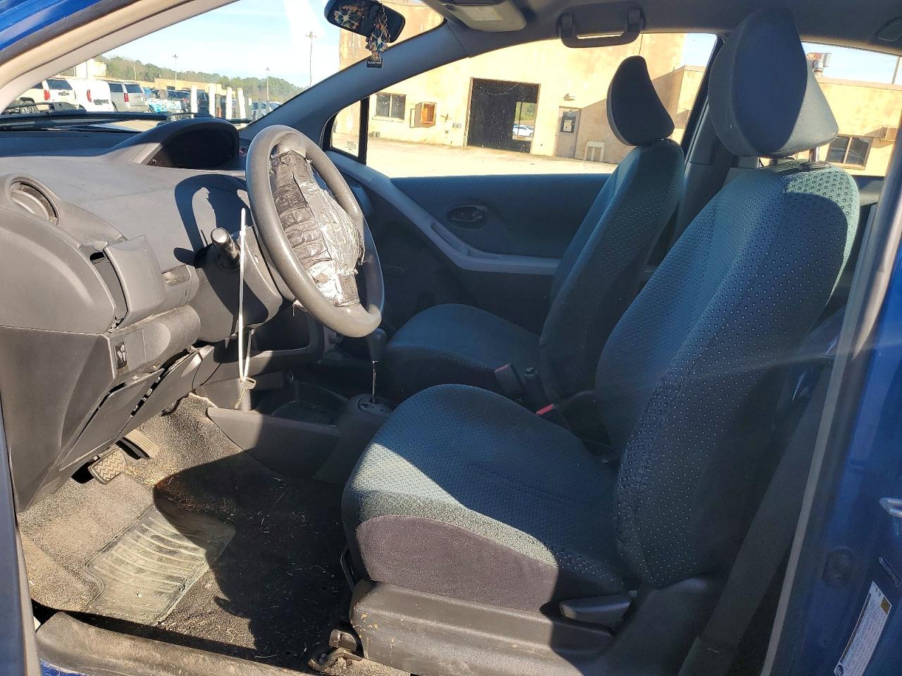 2007 TOYOTA YARIS photo 7