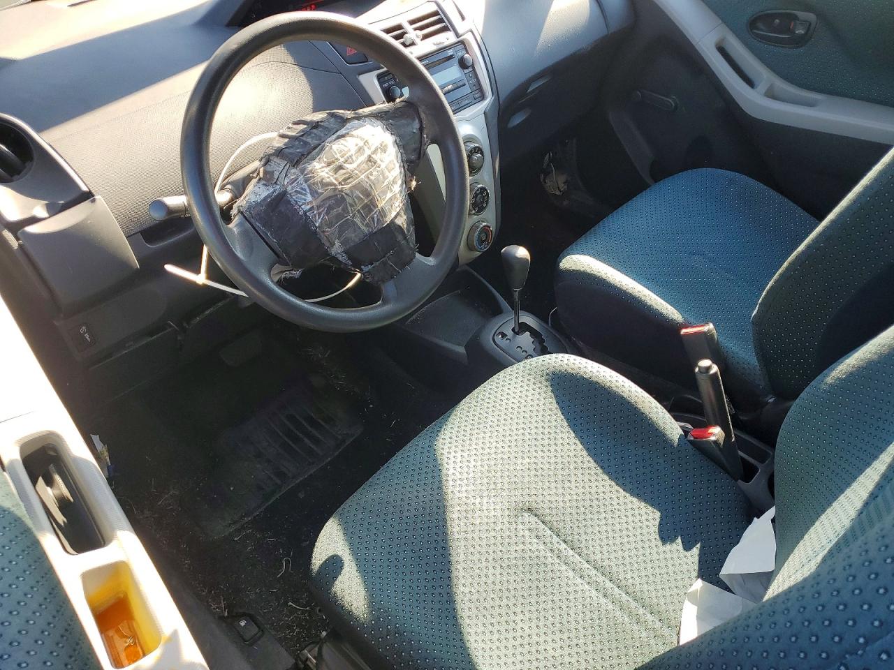 2007 TOYOTA YARIS photo 8