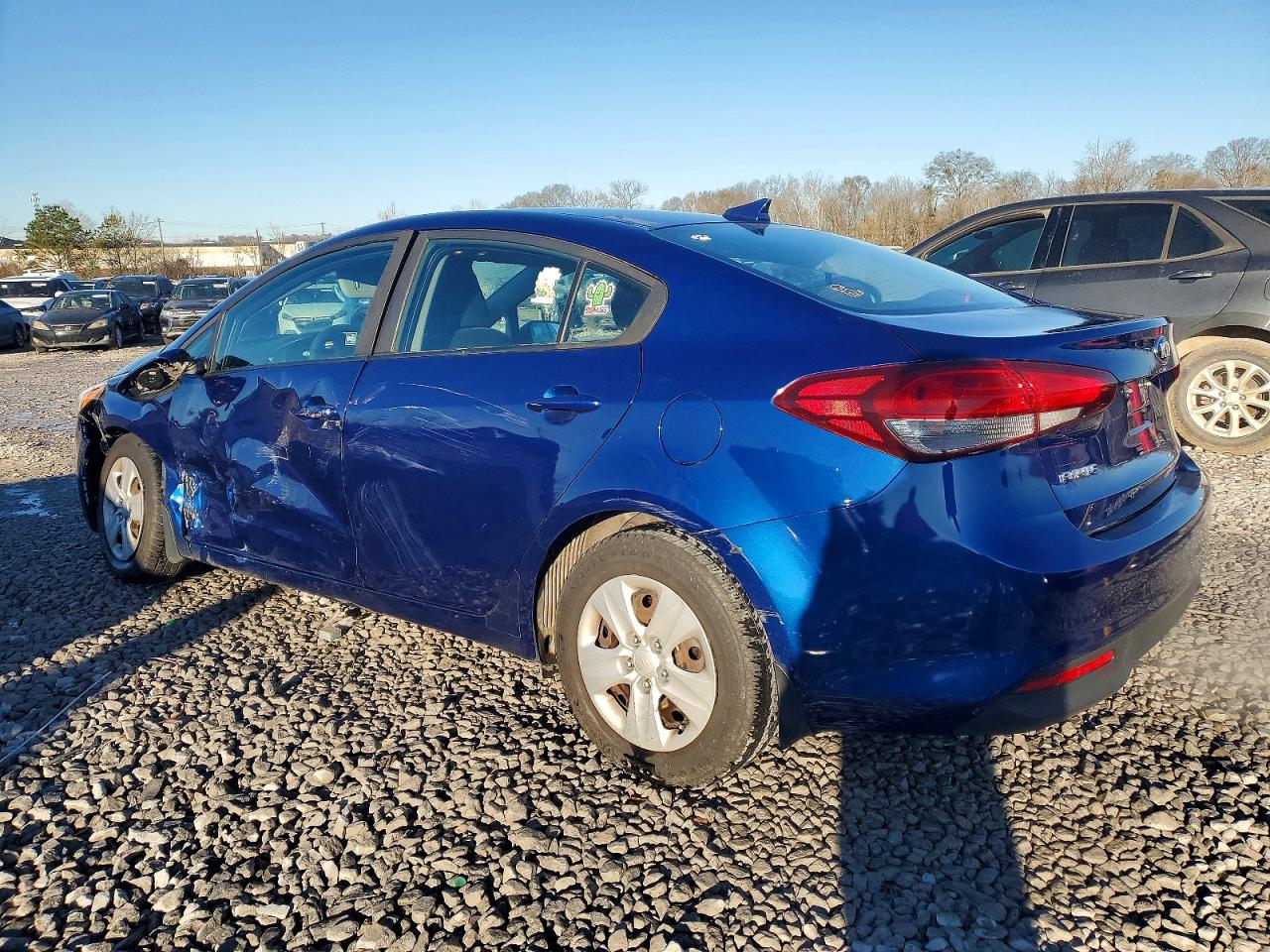 2018 KIA FORTE LX photo 2
