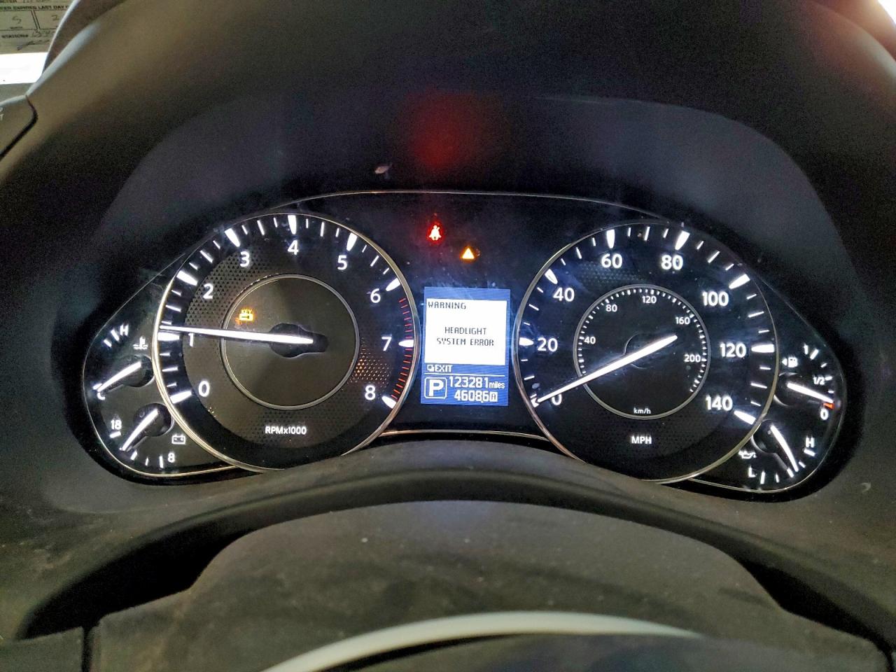 2019 NISSAN ARMADA SV photo 9