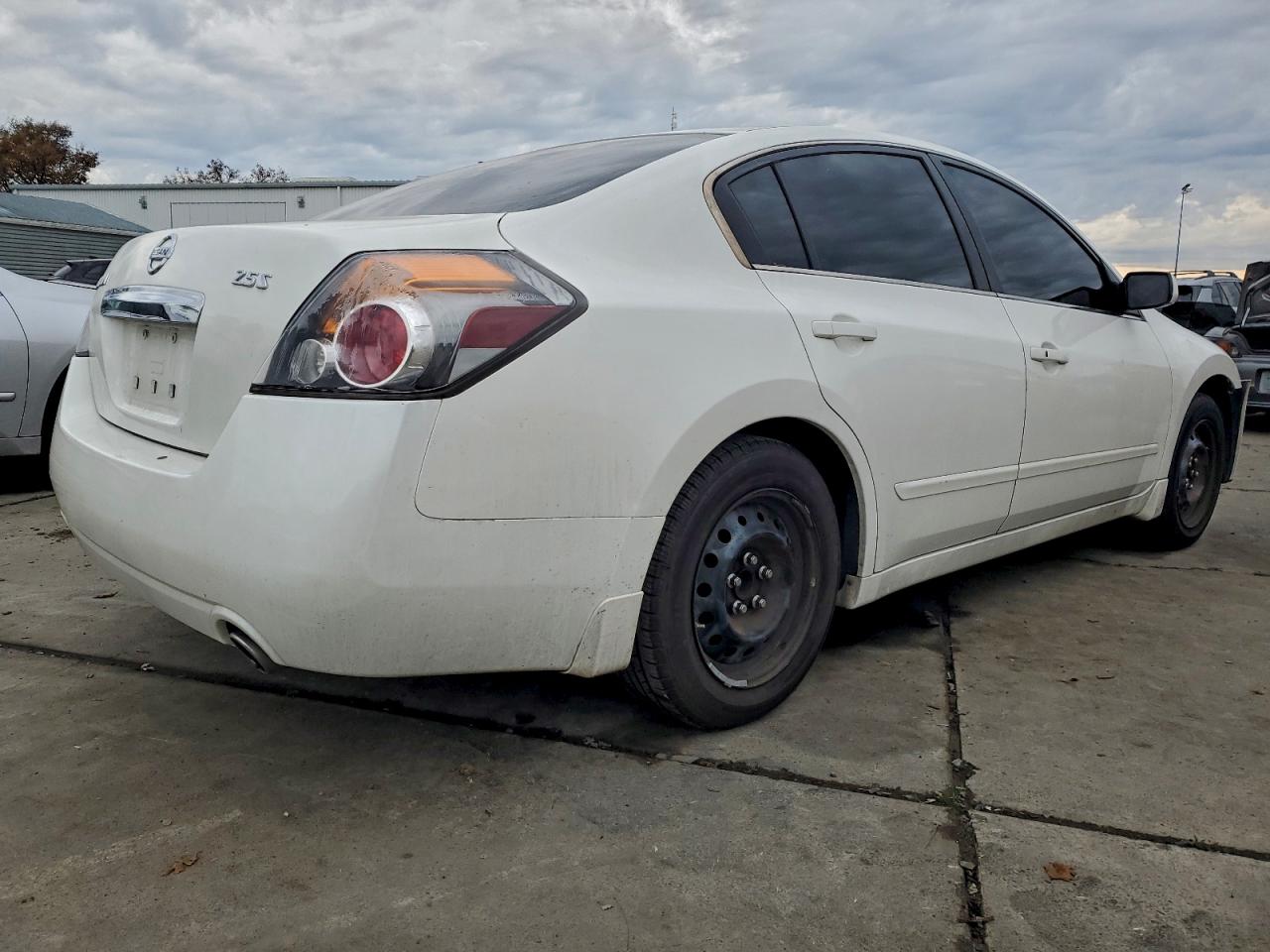 2012 NISSAN ALTIMA BASE photo 3