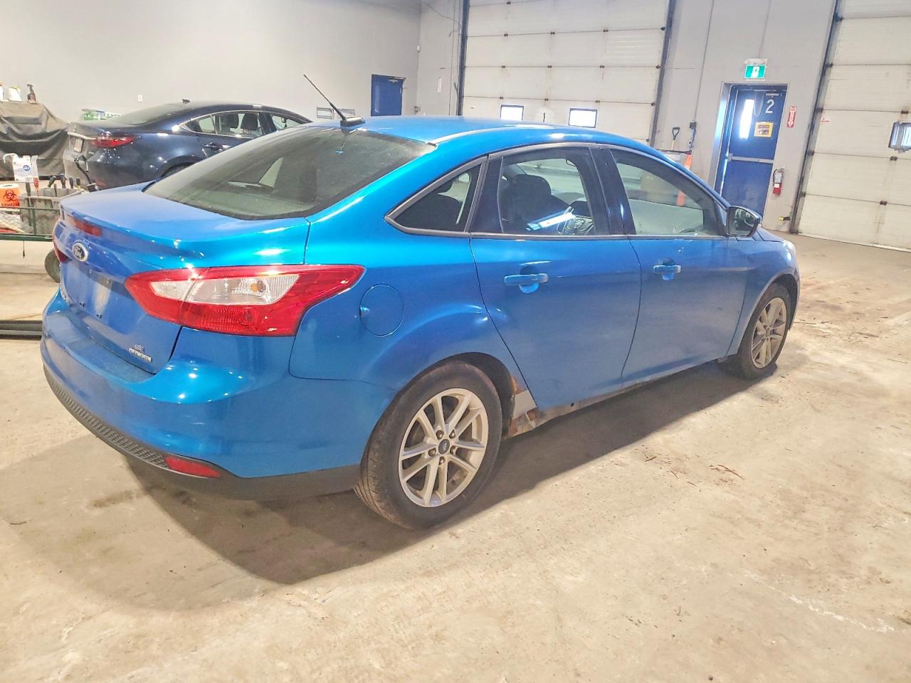 2014 FORD FOCUS SE photo 3