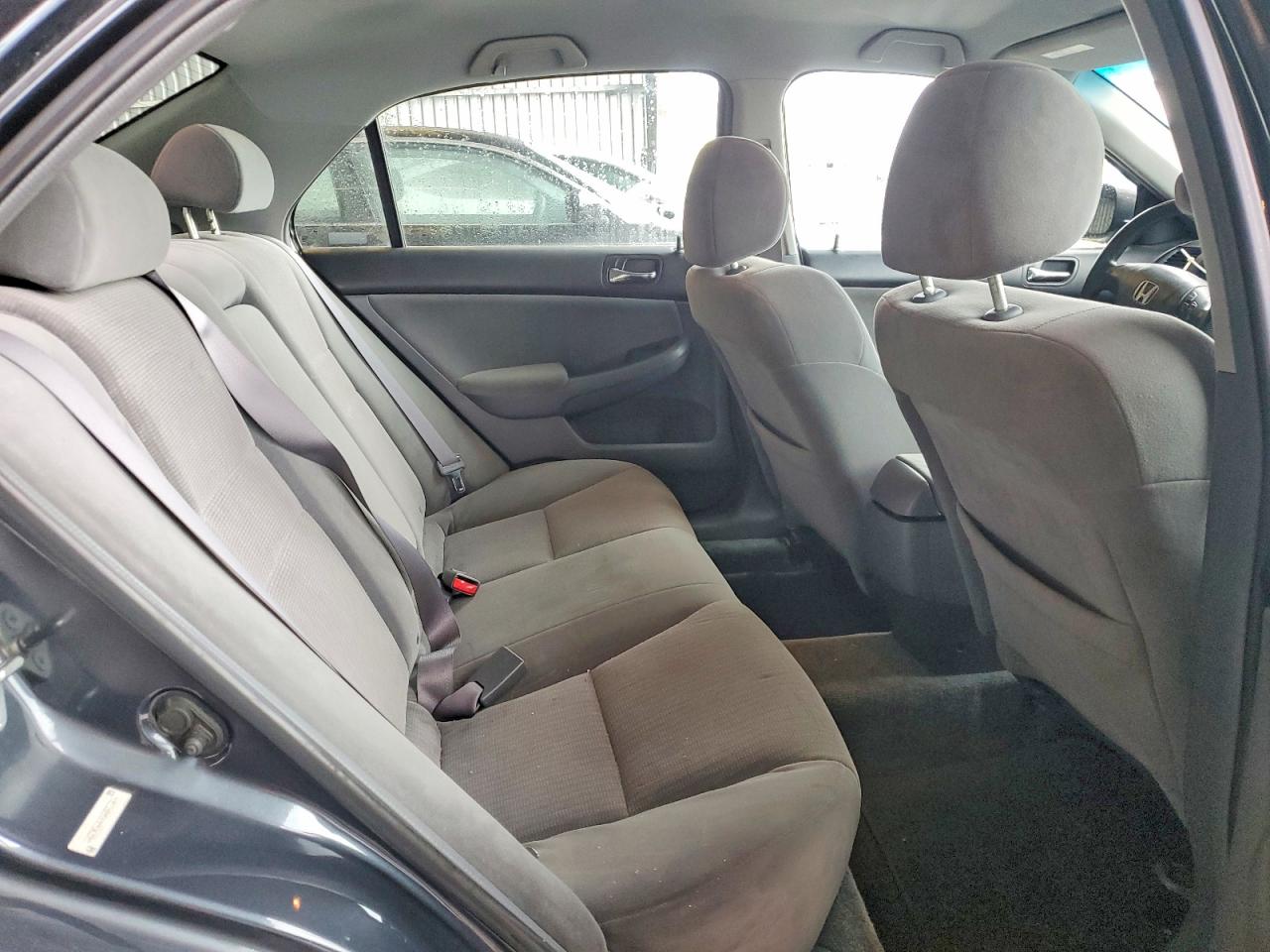 2005 HONDA ACCORD LX photo 10